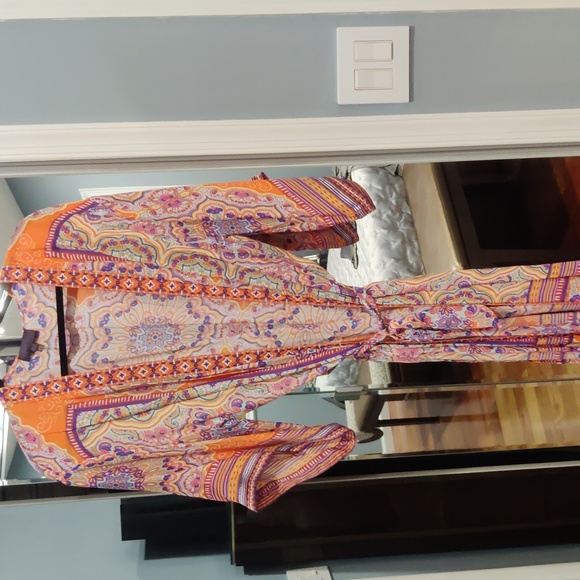 Comono Top - Picture 1 of 3